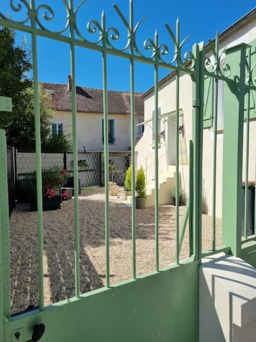 Maison 15 Minutes De Disney Le Refuge Des Contes Mareuil-lès-Meaux Екстериор снимка